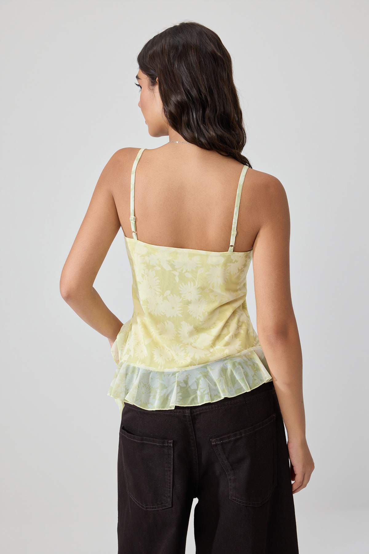 Light Yellow Floral Fitted Blouse, V Neck Ruffle Tank Top, Sleeveless Tulle Knit Top